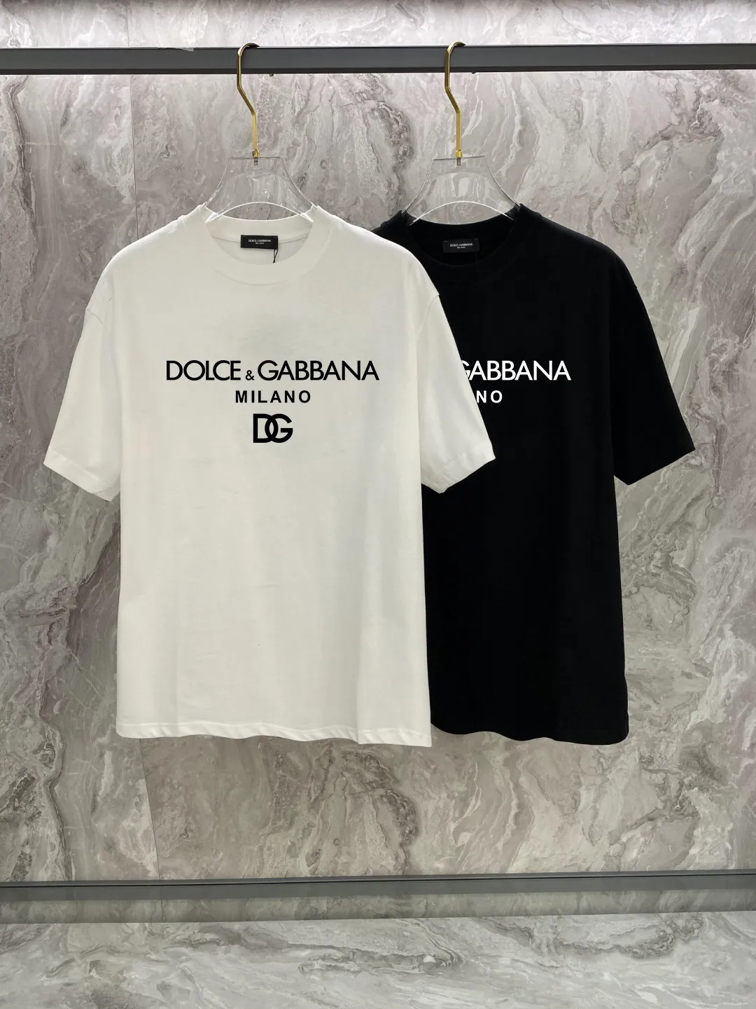 ！DG # T （ ） 100%-32 ， ， ， ， ， ， ， ， 。 ， ， ， ， ， ！ ， ！ ：White Black Sizes：S M L XL 2XL